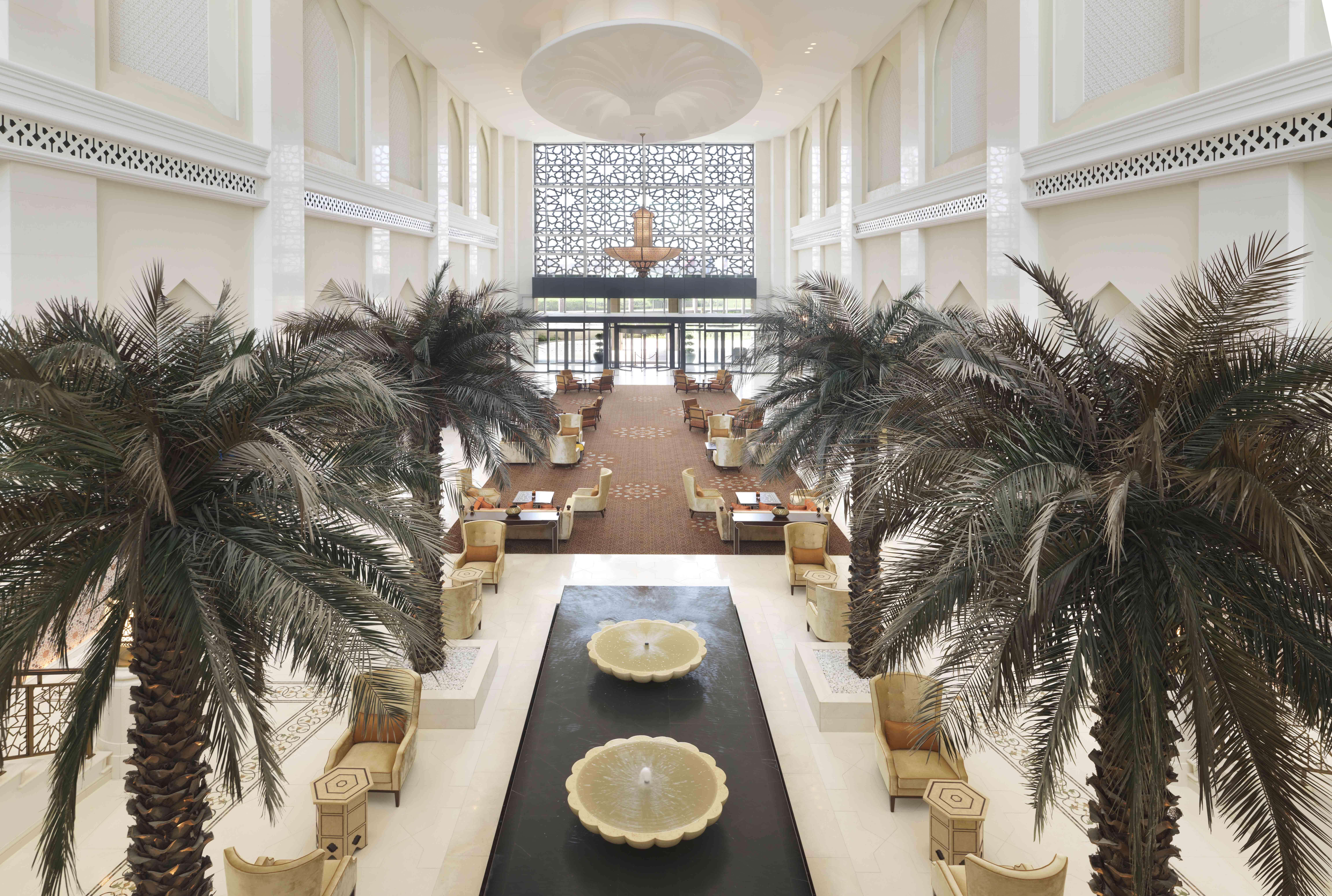 होटल Bab Al Qasr