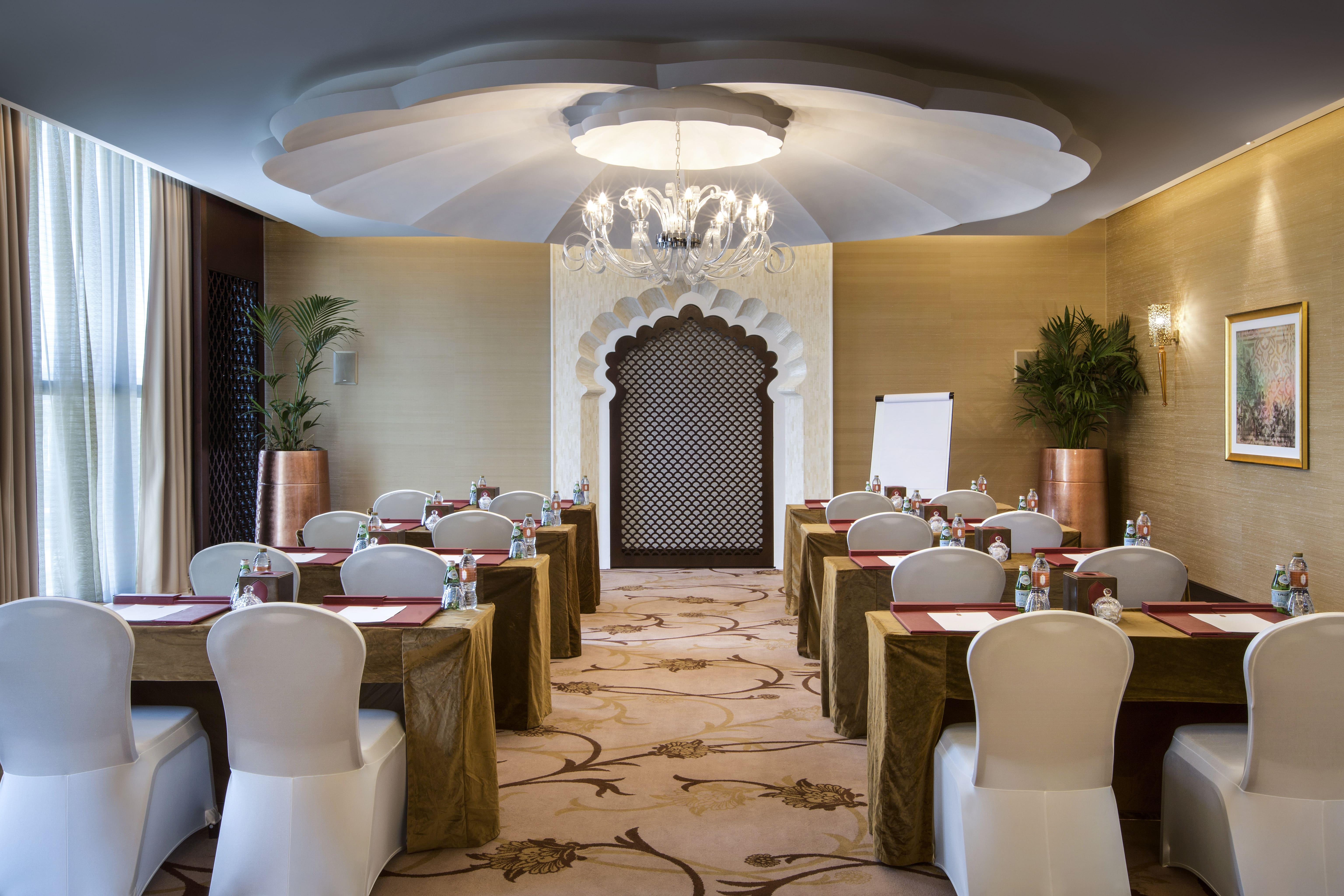 Bab Al Qasr होटल 5*