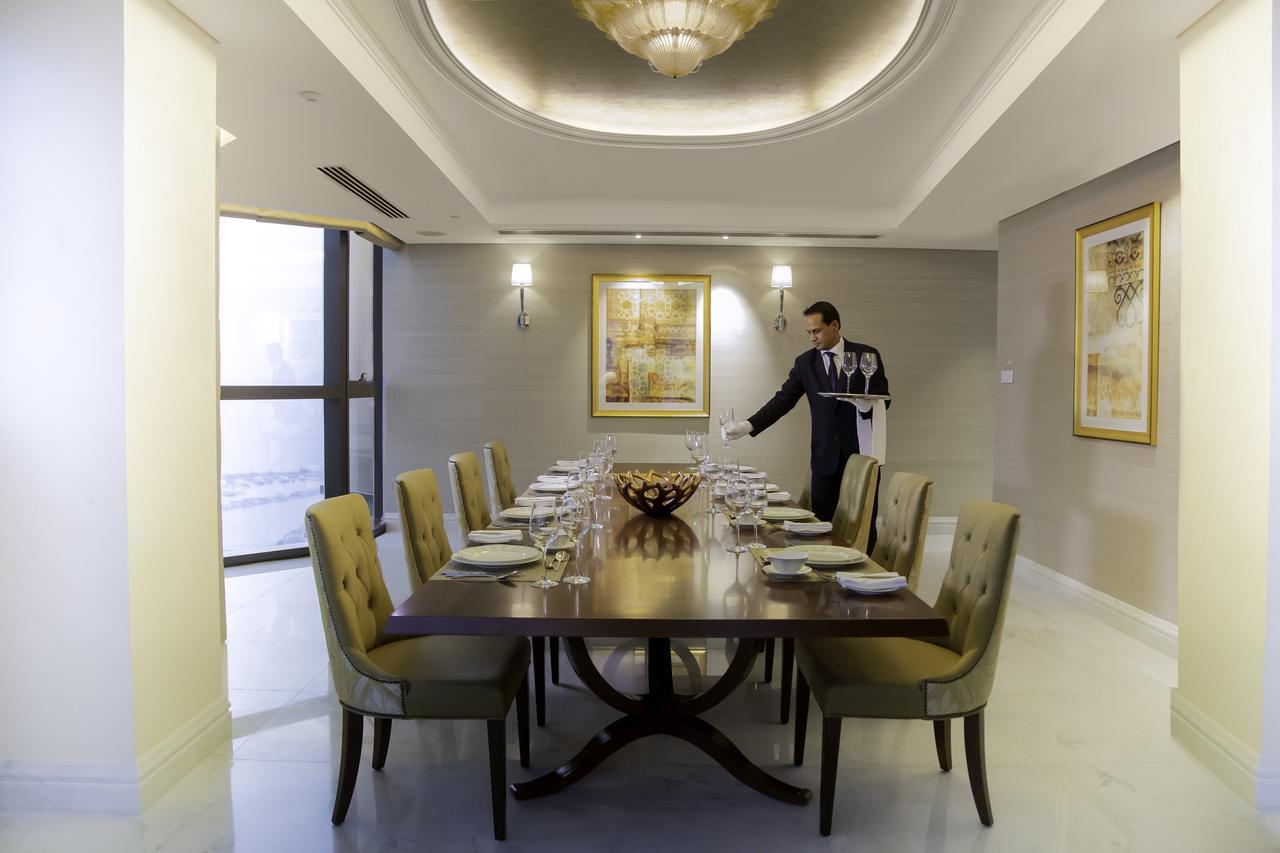 Bab Al Qasr Abu Dhabi